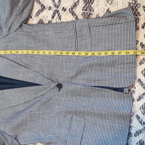 Vintage 80/90's Pendleton black/ white Houndstooth blazer, sz 12. - Picture 7 of 10